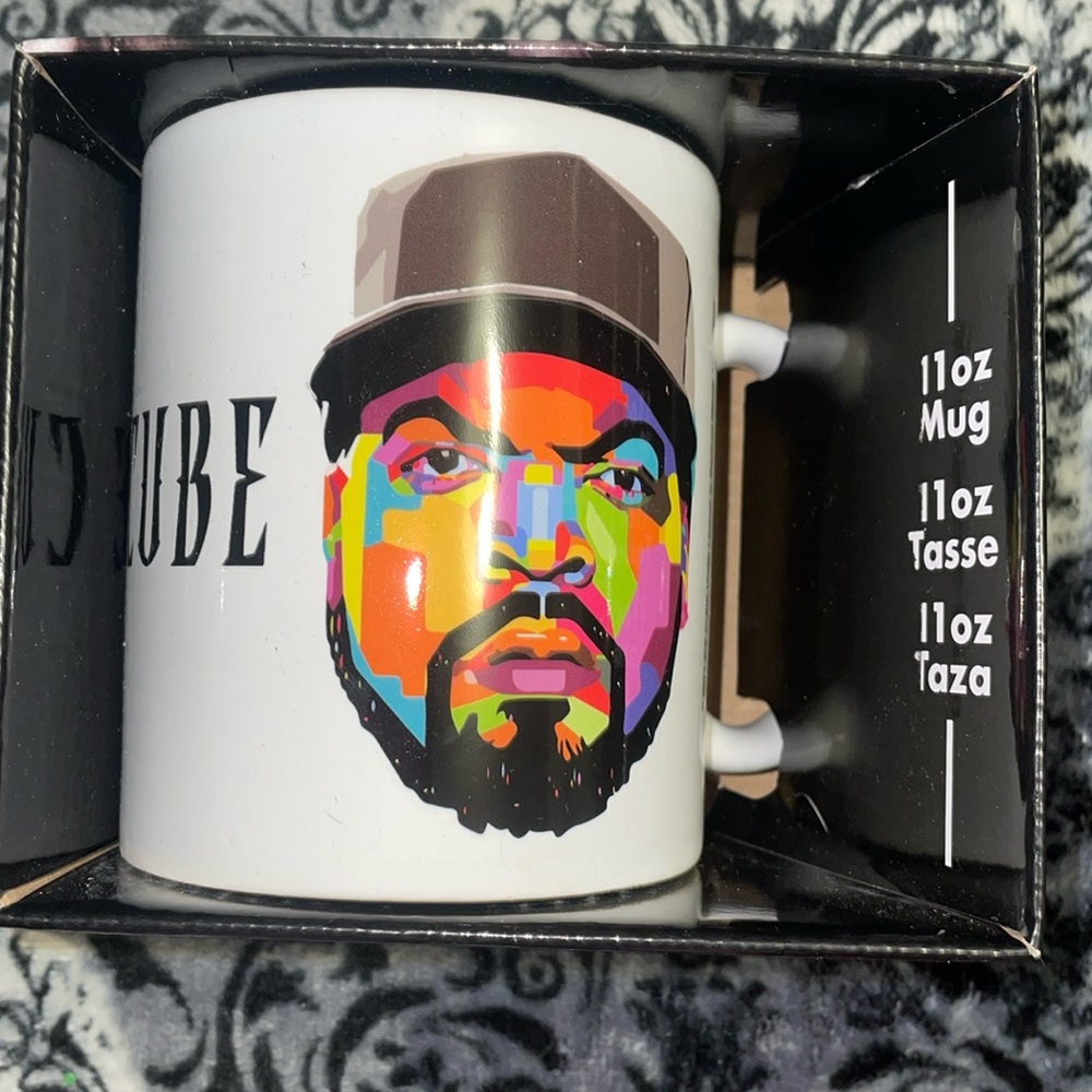 Ice Cube Mug New in Box 11oz